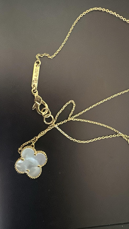 18K Gold White Clover Necklace